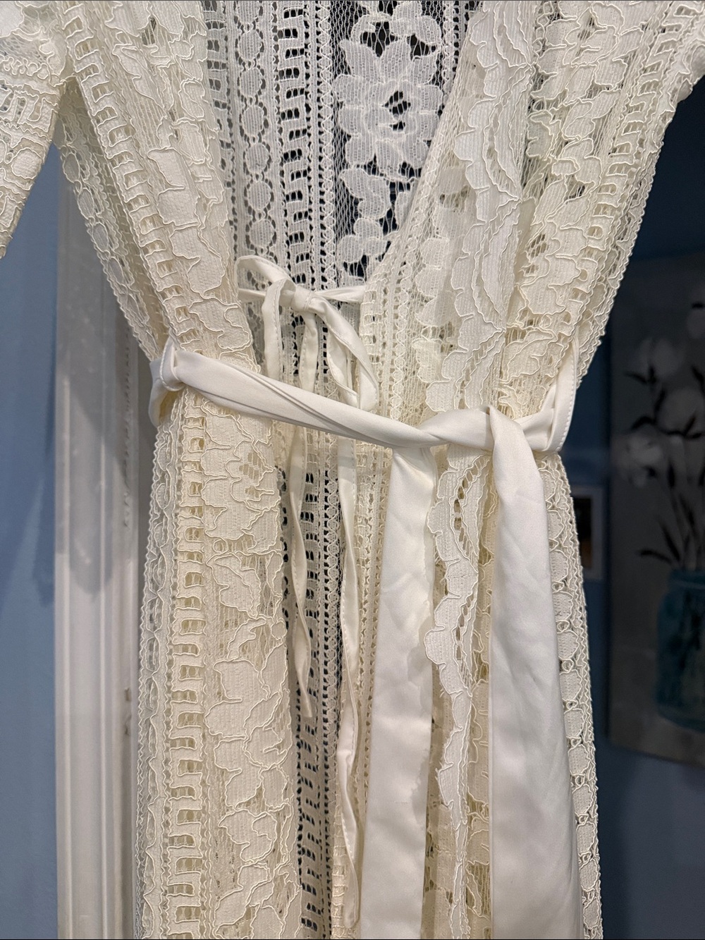Sheer Cream Crochet Lace Long Robe with Front Tie - Picture 4 of 4